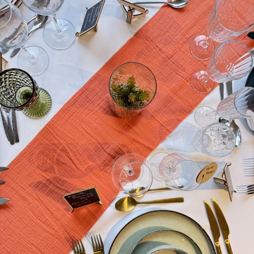 Chemin de table coton gaufré 26 x 300 cm Tangerine